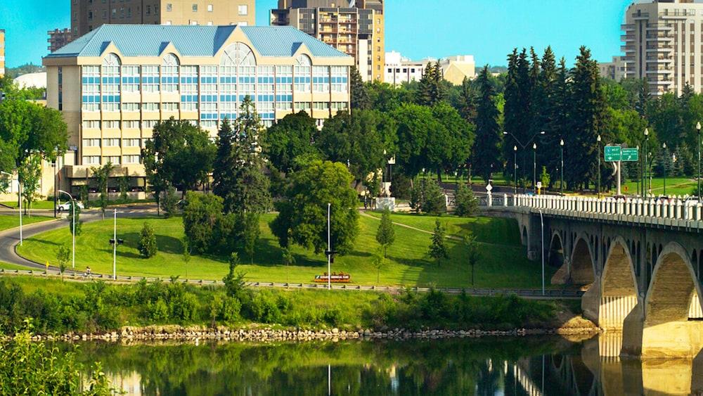 Hotel West Wing At Park Town Saskatoon Zewnętrze zdjęcie